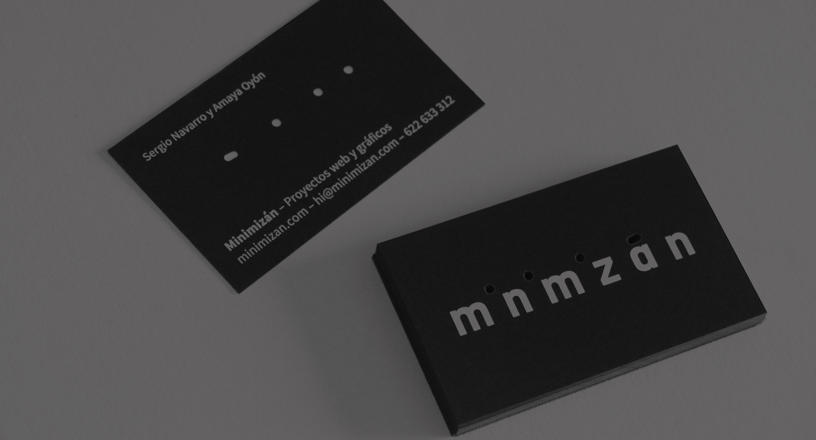 diseño de tarjetas corporativas de Minimizán vista anverso y reverso